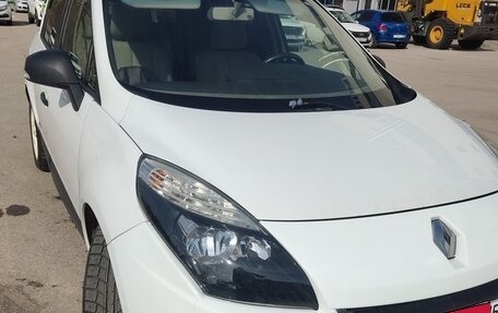 Renault Scenic III, 2011 год, 600 000 рублей, 4 фотография