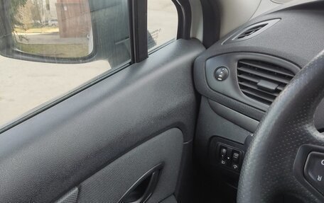 Renault Scenic III, 2011 год, 600 000 рублей, 22 фотография