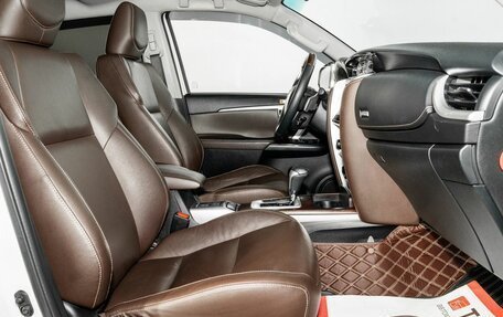 Toyota Fortuner II, 2018 год, 3 895 000 рублей, 6 фотография