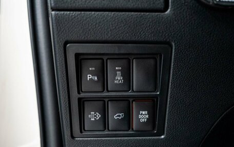 Toyota Fortuner II, 2018 год, 3 895 000 рублей, 14 фотография