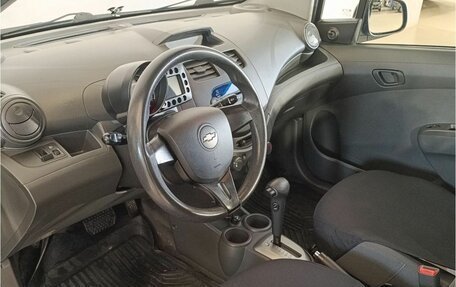 Chevrolet Spark III, 2012 год, 597 000 рублей, 9 фотография