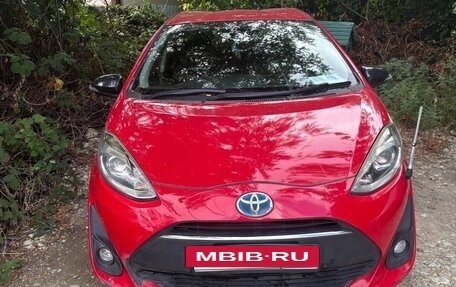 Toyota Aqua I, 2017 год, 1 350 000 рублей, 4 фотография