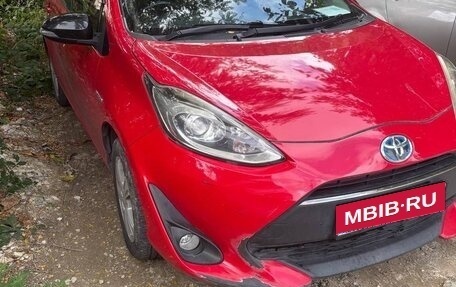 Toyota Aqua I, 2017 год, 1 350 000 рублей, 3 фотография