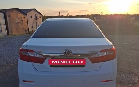 Toyota Camry, 2014 год, 1 930 000 рублей, 5 фотография