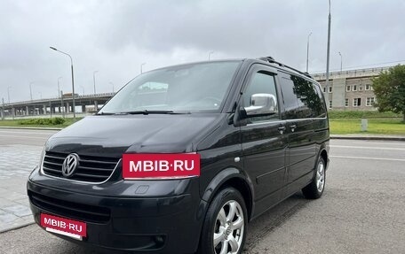 Volkswagen Multivan T5, 2004 год, 1 335 000 рублей, 3 фотография
