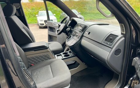 Volkswagen Multivan T5, 2004 год, 1 335 000 рублей, 9 фотография
