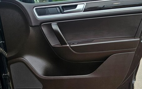Volkswagen Touareg III, 2017 год, 3 600 000 рублей, 3 фотография