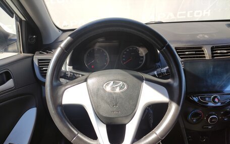 Hyundai Solaris II рестайлинг, 2011 год, 599 000 рублей, 5 фотография