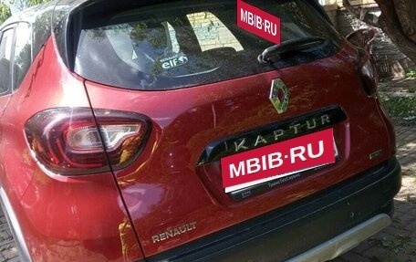 Renault Kaptur I рестайлинг, 2019 год, 1 700 000 рублей, 2 фотография