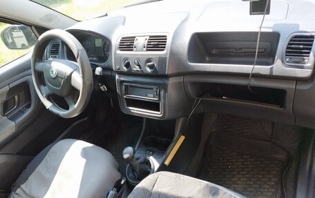 Skoda Fabia II, 2012 год, 530 000 рублей, 1 фотография