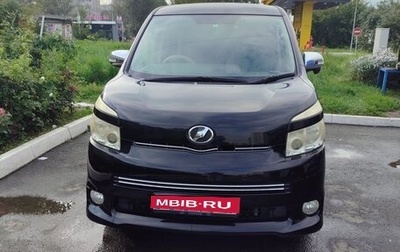 Toyota Voxy II, 2010 год, 1 550 000 рублей, 1 фотография