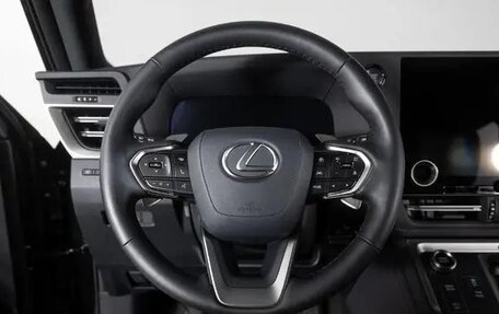 Lexus GX, 2024 год, 15 590 000 рублей, 32 фотография