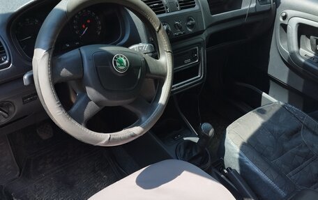 Skoda Fabia II, 2012 год, 530 000 рублей, 2 фотография