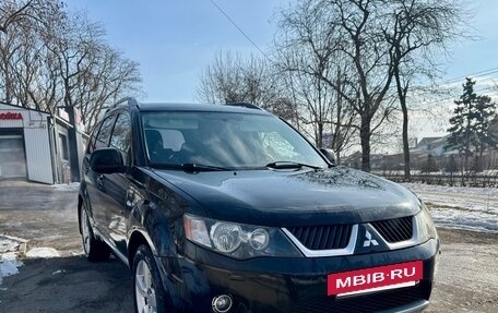 Mitsubishi Outlander III рестайлинг 3, 2008 год, 890 000 рублей, 6 фотография