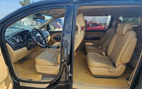 KIA Carnival, 2020 год, 3 500 000 рублей, 17 фотография
