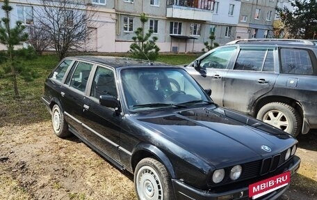 BMW 3 серия, 1988 год, 650 000 рублей, 2 фотография