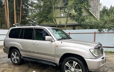 Toyota Land Cruiser 100 рестайлинг 2, 2000 год, 1 500 000 рублей, 7 фотография
