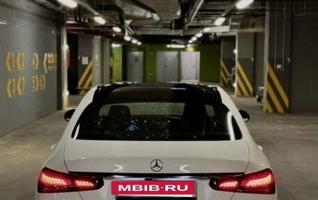 Mercedes-Benz E-Класс, 2021 год, 4 400 000 рублей, 7 фотография