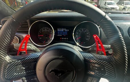 Ford Mustang VI рестайлинг, 2014 год, 2 750 000 рублей, 25 фотография