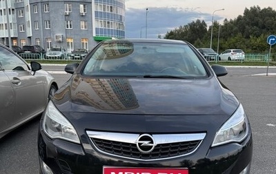 Opel Astra J, 2010 год, 650 000 рублей, 1 фотография