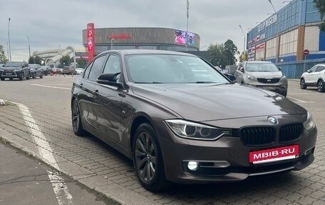 BMW 3 серия, 2014 год, 2 250 000 рублей, 9 фотография