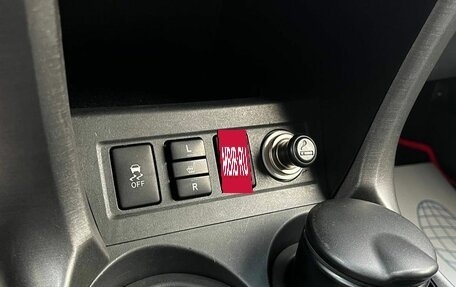 Toyota RAV4, 2011 год, 1 420 000 рублей, 25 фотография