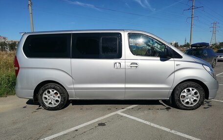 Hyundai Grand Starex Grand Starex I рестайлинг 2, 2010 год, 1 245 000 рублей, 4 фотография