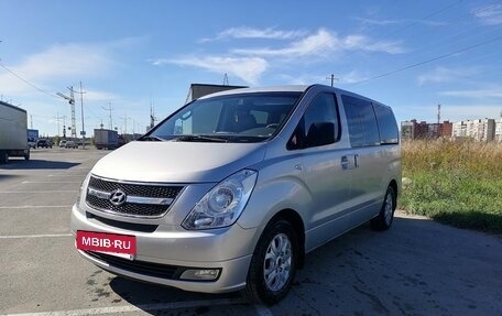 Hyundai Grand Starex Grand Starex I рестайлинг 2, 2010 год, 1 245 000 рублей, 2 фотография