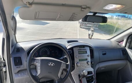 Hyundai Grand Starex Grand Starex I рестайлинг 2, 2010 год, 1 245 000 рублей, 16 фотография