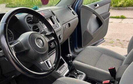 Volkswagen Tiguan I, 2011 год, 620 000 рублей, 6 фотография