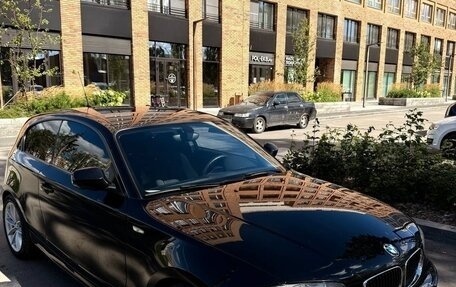 BMW 1 серия, 2010 год, 888 000 рублей, 14 фотография