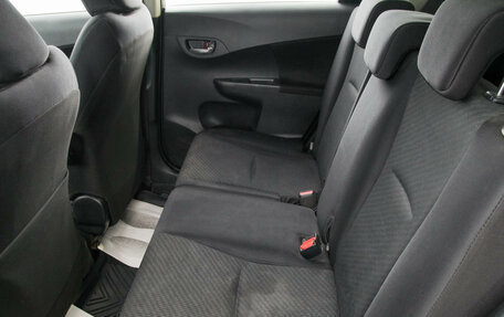 Toyota Ractis II, 2012 год, 1 049 000 рублей, 23 фотография