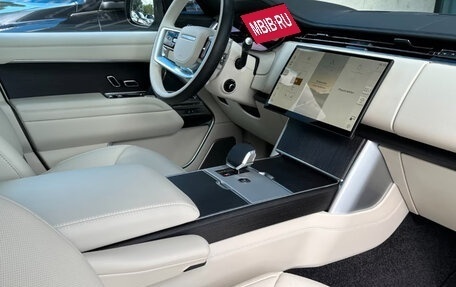 Land Rover Range Rover IV рестайлинг, 2025 год, 18 000 000 рублей, 10 фотография