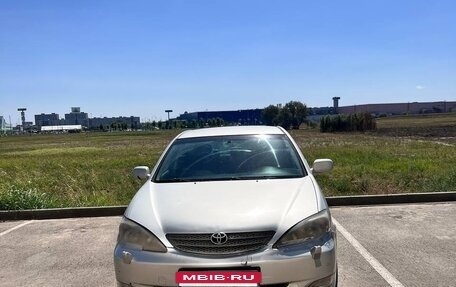 Toyota Camry V40, 2004 год, 605 000 рублей, 3 фотография
