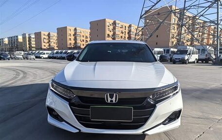 Honda Accord IX рестайлинг, 2022 год, 2 350 000 рублей, 2 фотография