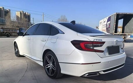 Honda Accord IX рестайлинг, 2022 год, 2 350 000 рублей, 4 фотография