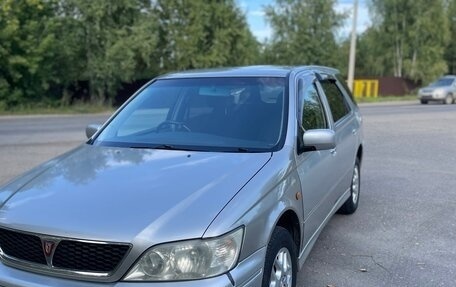 Toyota Vista V30, 2002 год, 650 000 рублей, 2 фотография