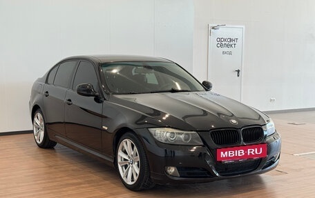BMW 3 серия, 2008 год, 830 000 рублей, 21 фотография