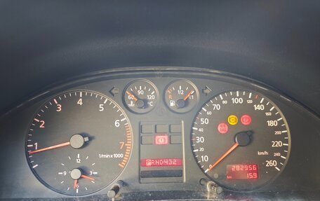 Audi A4, 1998 год, 210 000 рублей, 8 фотография