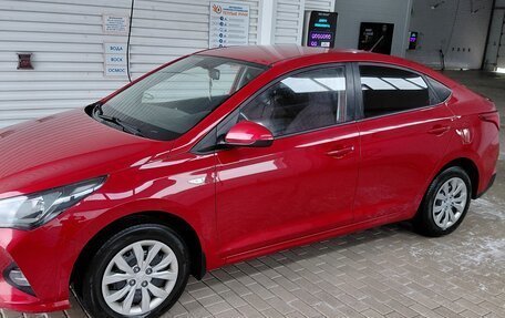 Hyundai Solaris II рестайлинг, 2020 год, 1 600 000 рублей, 17 фотография