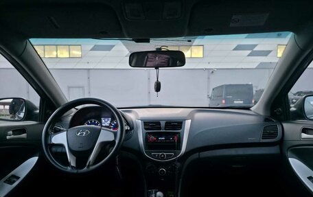 Hyundai Solaris II рестайлинг, 2012 год, 630 000 рублей, 13 фотография
