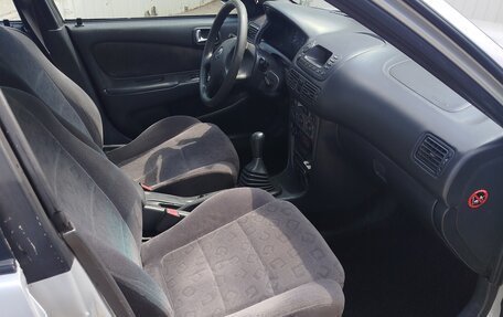 Toyota Corolla, 2000 год, 250 000 рублей, 5 фотография