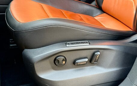 Volkswagen Tiguan II, 2018 год, 2 320 000 рублей, 11 фотография