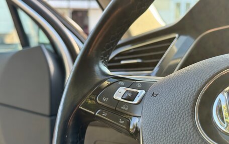 Volkswagen Tiguan II, 2018 год, 2 320 000 рублей, 15 фотография