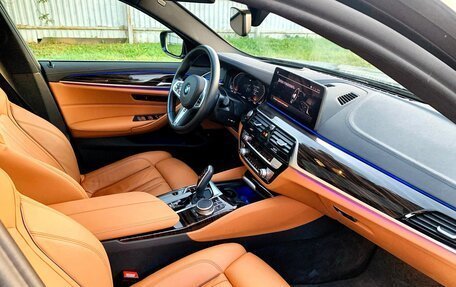 BMW 5 серия, 2021 год, 5 290 000 рублей, 21 фотография