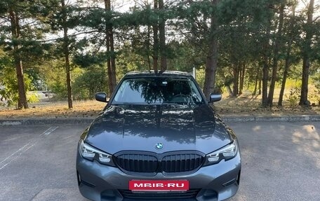 BMW 3 серия, 2021 год, 3 300 000 рублей, 2 фотография