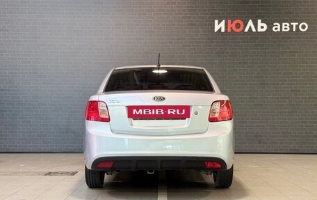 KIA Rio II, 2010 год, 650 000 рублей, 5 фотография