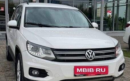 Volkswagen Tiguan I, 2011 год, 1 080 000 рублей, 4 фотография