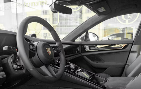 Porsche Panamera, 2025 год, 23 000 000 рублей, 20 фотография