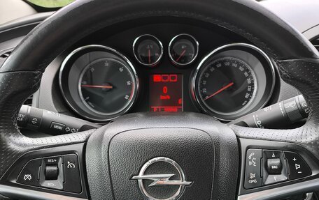Opel Insignia II рестайлинг, 2008 год, 810 000 рублей, 2 фотография